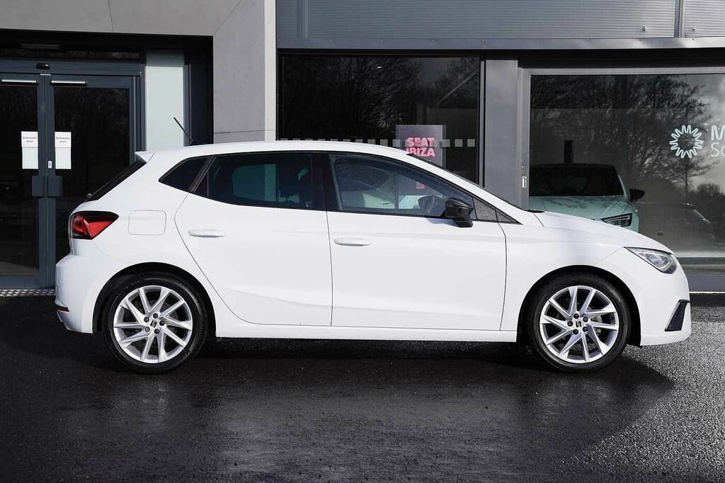 Seat Ibiza 1.0 Tsi 95 Fr PJ24ZCV White #4