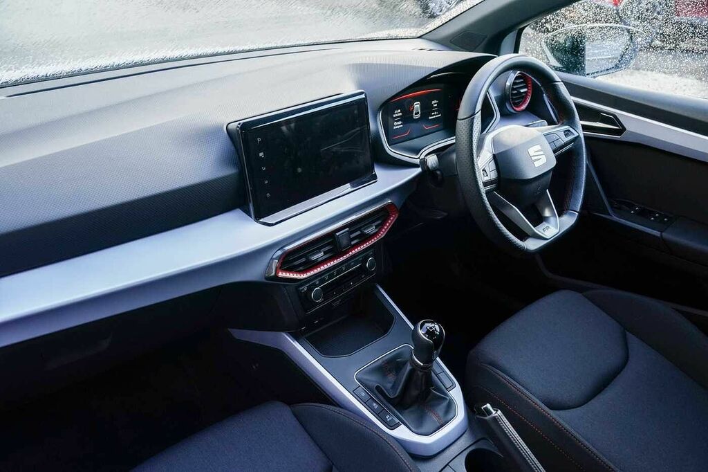 Seat Ibiza 1.0 Tsi 95 Fr PJ24ZCV White #2