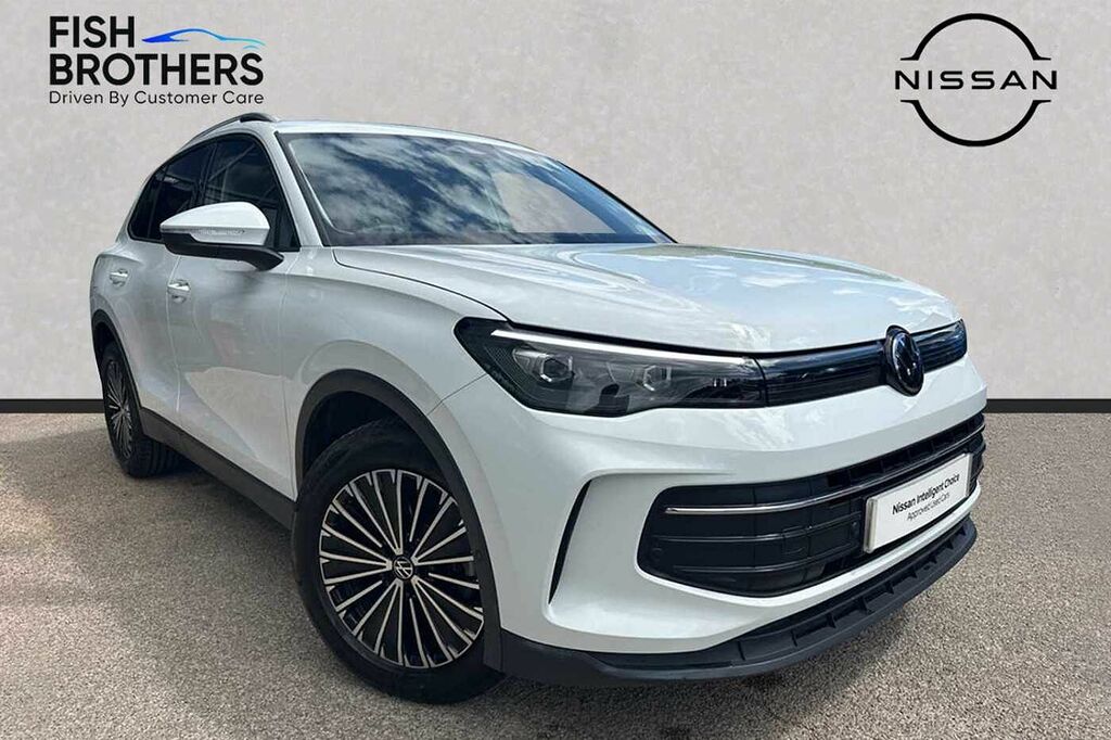 Volkswagen Tiguan 1.5 Etsi 150 Match Dsg White