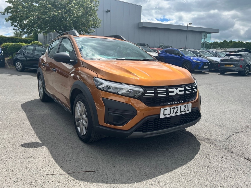 Dacia Sandero Stepway 1.0 Tce Essential Orange