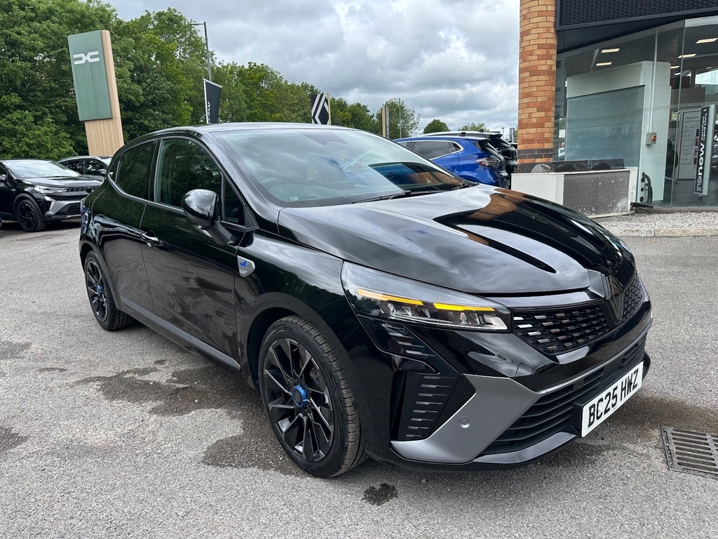 Renault Clio 1.6 E-tech Full Hybrid 145 Esprit Alpine Black