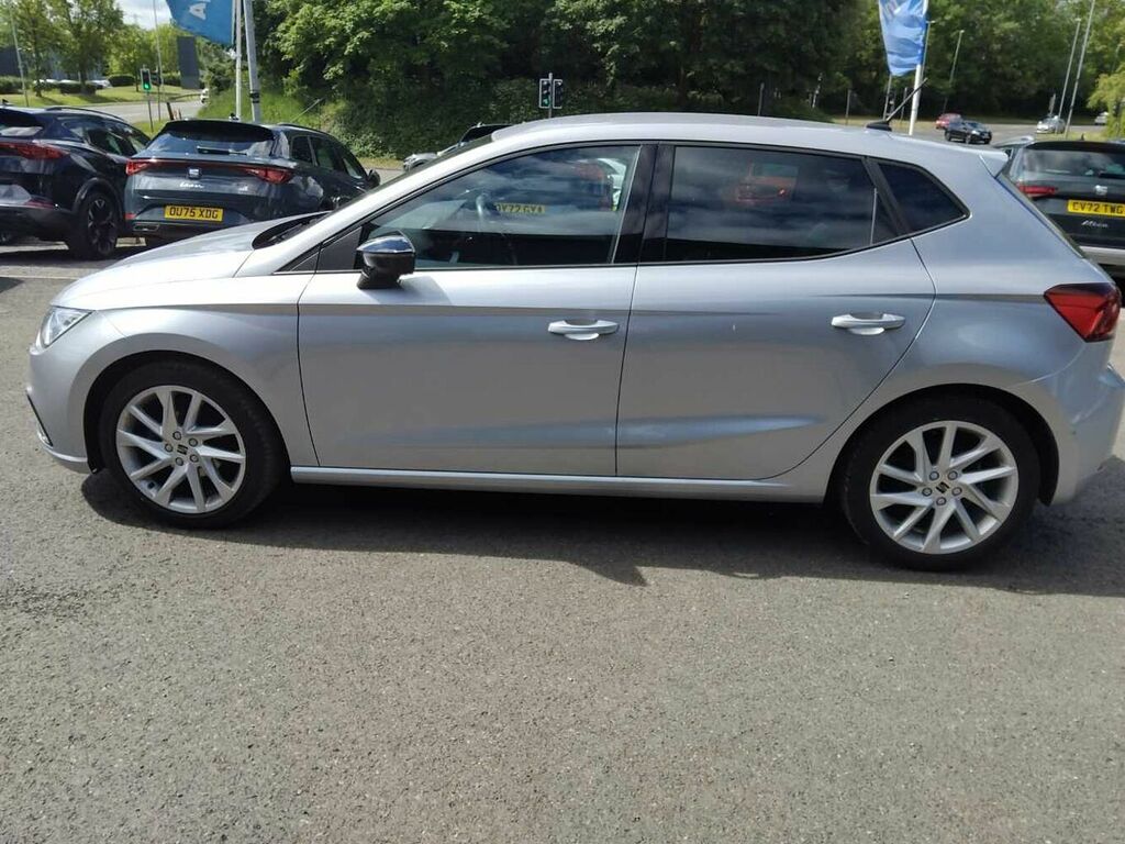 Seat Ibiza 1.0 Tsi 95 Fr BV23YCY Silver #4