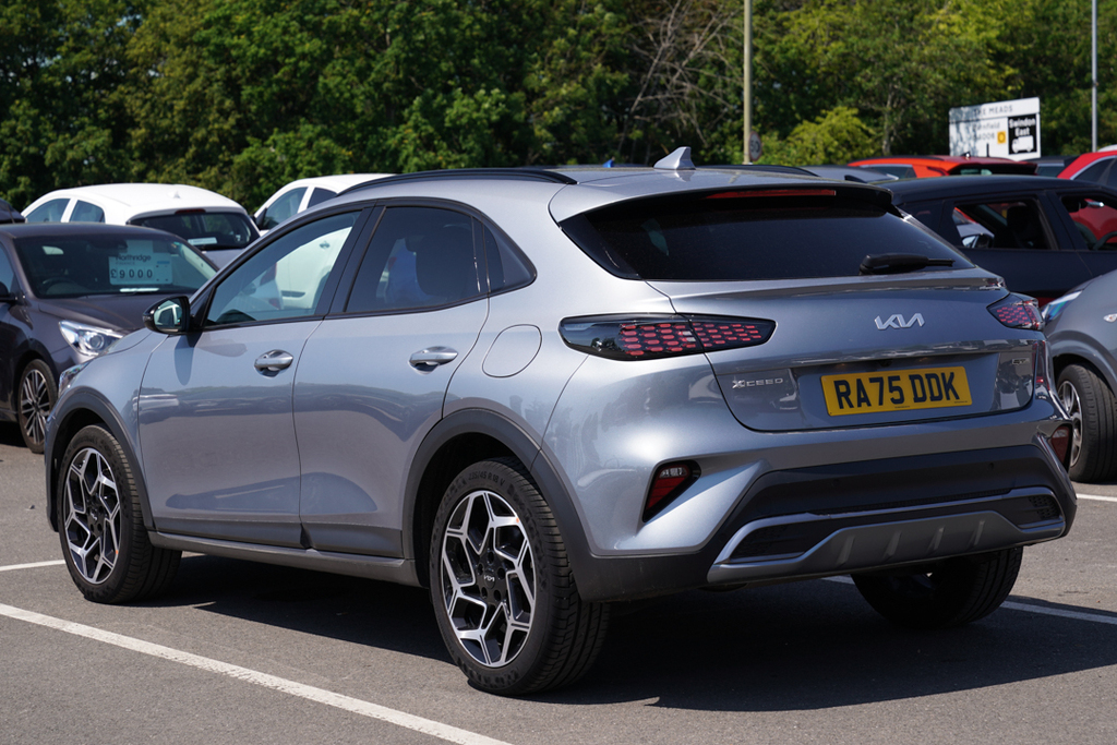 Kia Xceed 1.0T Gdi Isg 113 Gt-line Dct RA75DDK Silver #3