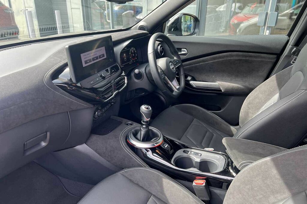 Nissan Juke 1.0 Dig-t Tekna WU75KPT #2