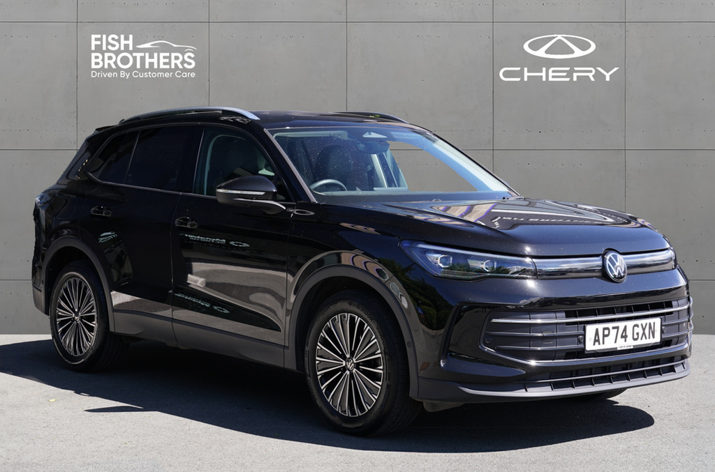 Volkswagen Tiguan 1.5 Etsi Match Dsg Black
