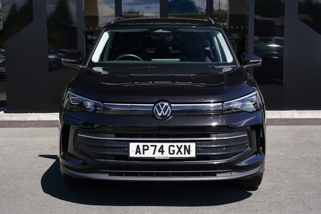 Volkswagen Tiguan 1.5 Etsi Match Dsg AP74GXN Black #2