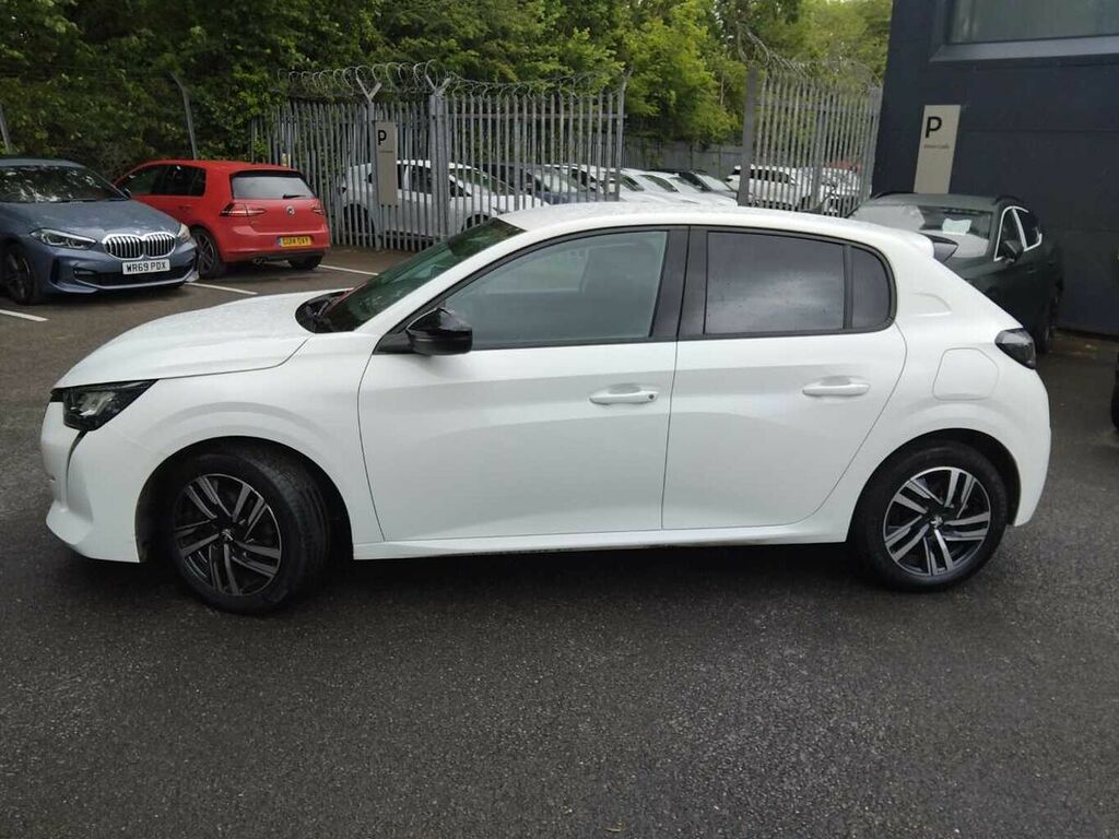 Peugeot 208 1.5 Bluehdi 100 Allure Premium BT73VLN White #4