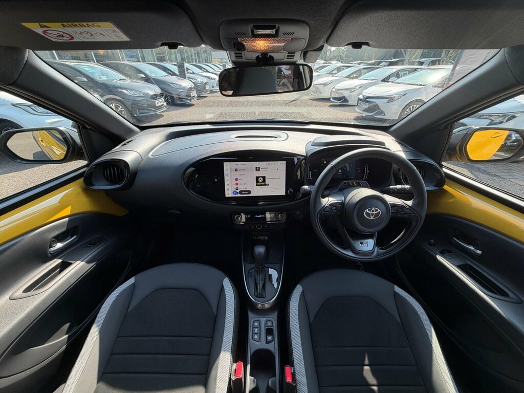 Toyota Aygo X 1.5 Hybrid Gr Sport Cvt RJ75XUE #2