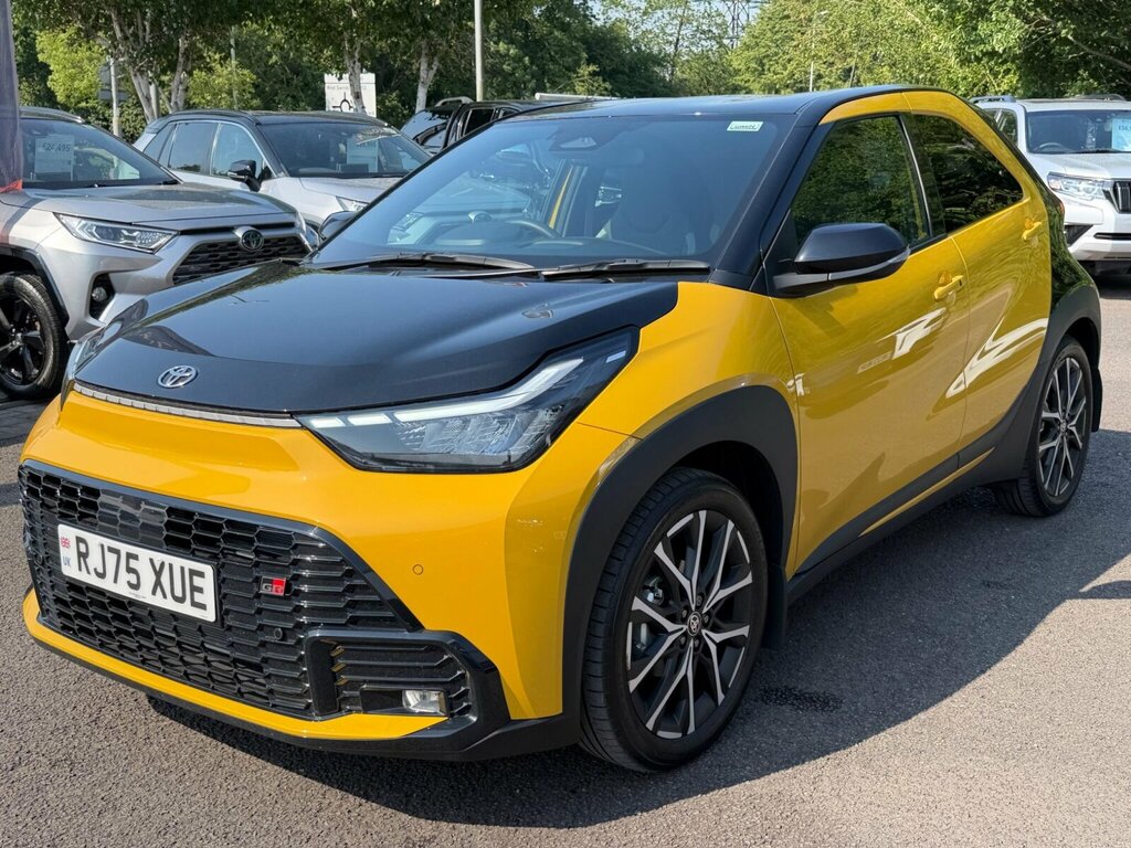 Toyota Aygo X 1.5 Hybrid Gr Sport Cvt RJ75XUE #4