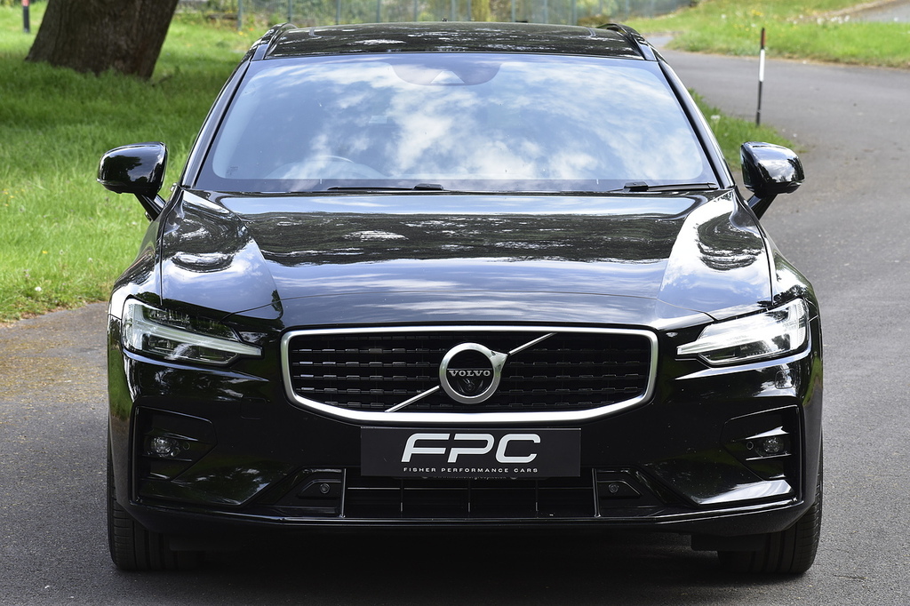 Volvo V60 D4 R-design Pro KX19WBZ Black #2