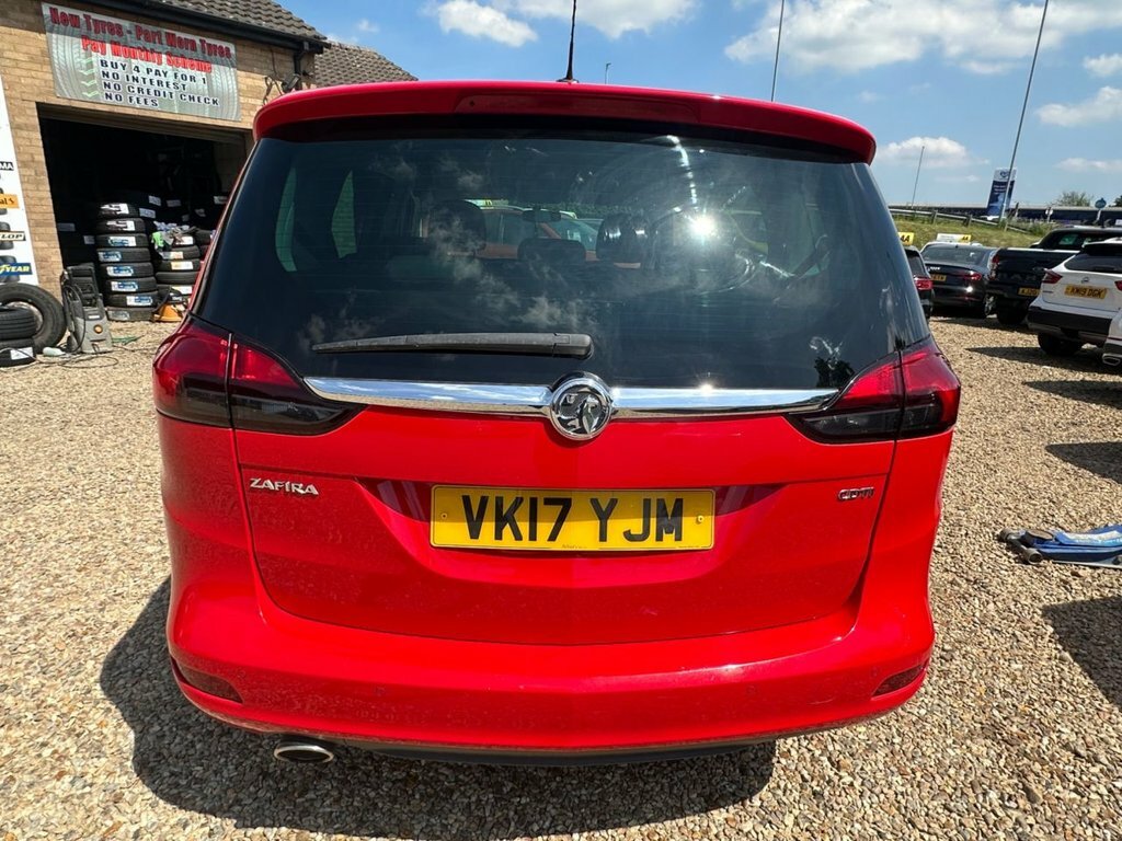 Vauxhall Zafira Tourer 2L Sri Red #4