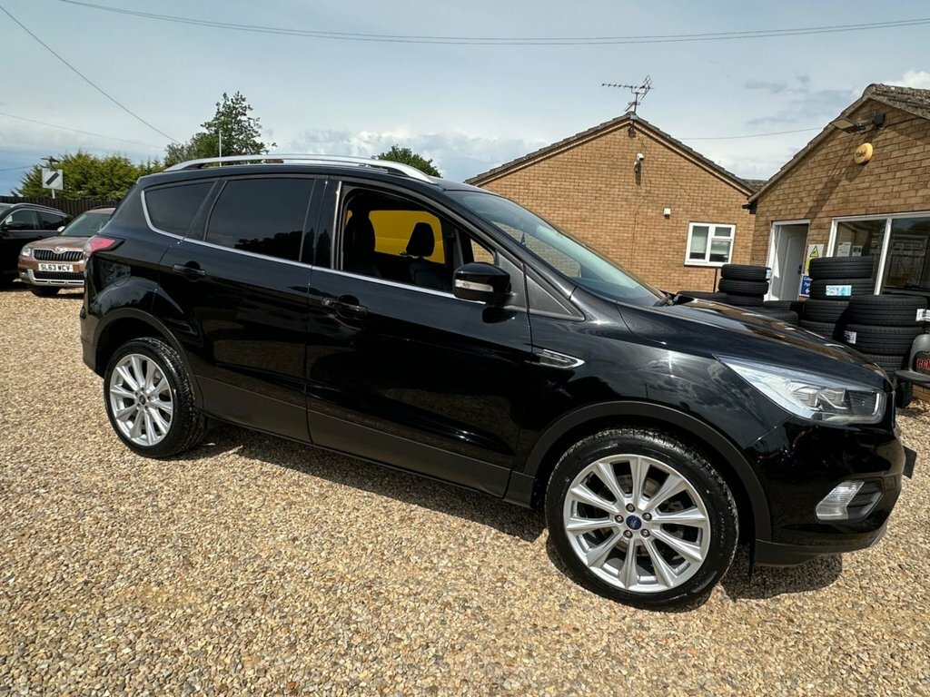 Ford Kuga 2L Titanium X Edition MT19RRO Black #3