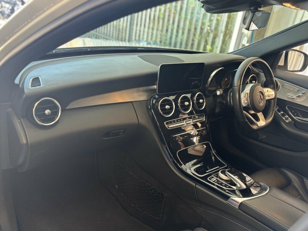 Mercedes-Benz C Class 2L Amg Line KM19ZYL White #2