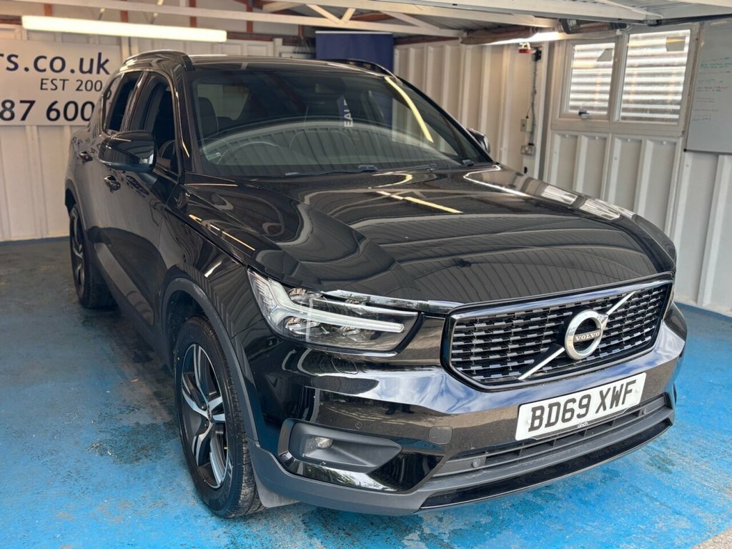 Volvo XC40 1.5L R-design BD69XWF Black #4