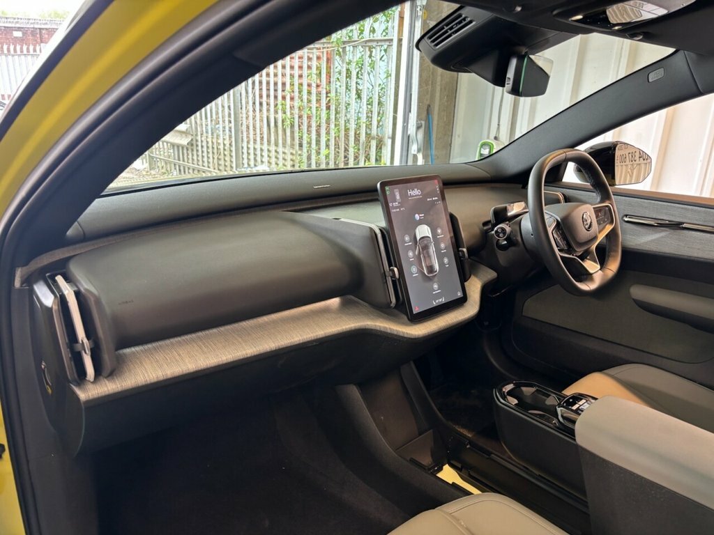Volvo EX30 Suv BP73SVO Yellow #2