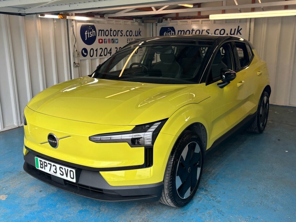 Volvo EX30 Suv Yellow