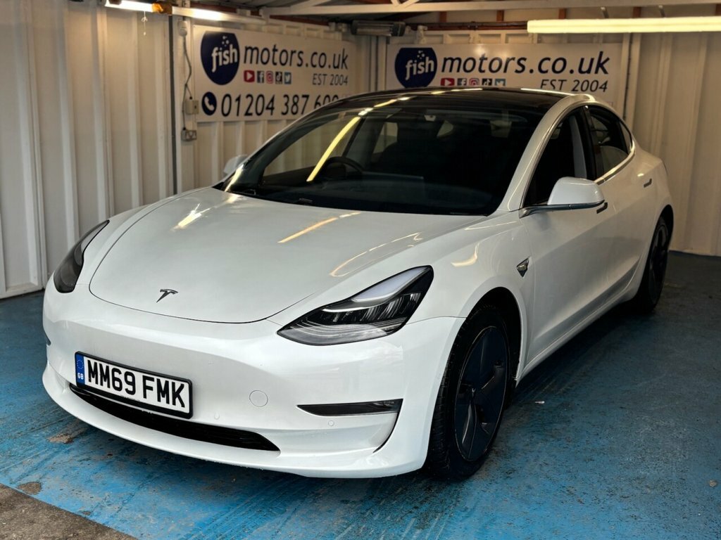 Tesla Model 3 Model 3 Long Range Awd White