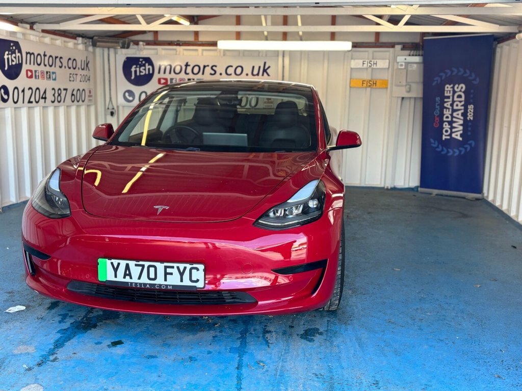 Tesla Model 3 Saloon YA70FYC Red #3