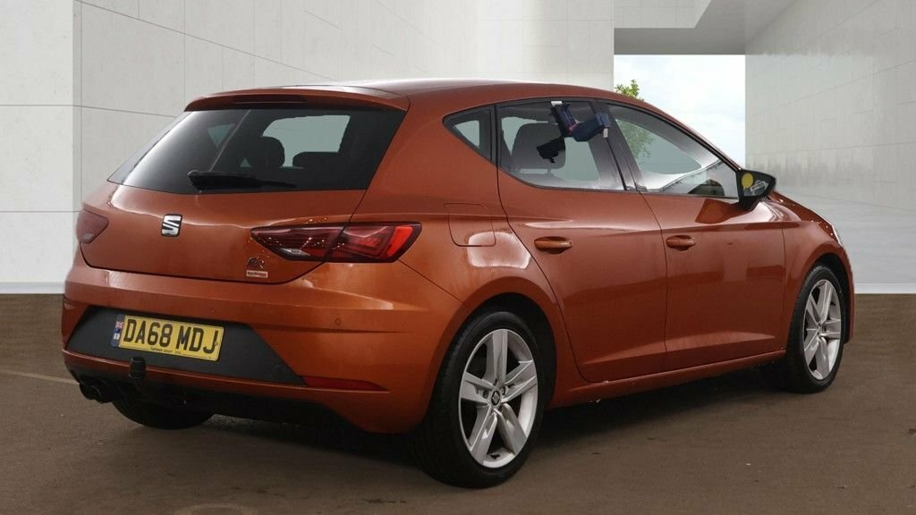 Seat Leon 2L Fr DA68MDJ Orange #5