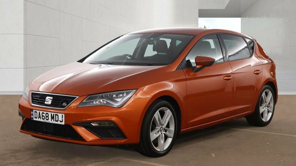 Seat Leon 2L Fr DA68MDJ Orange #3