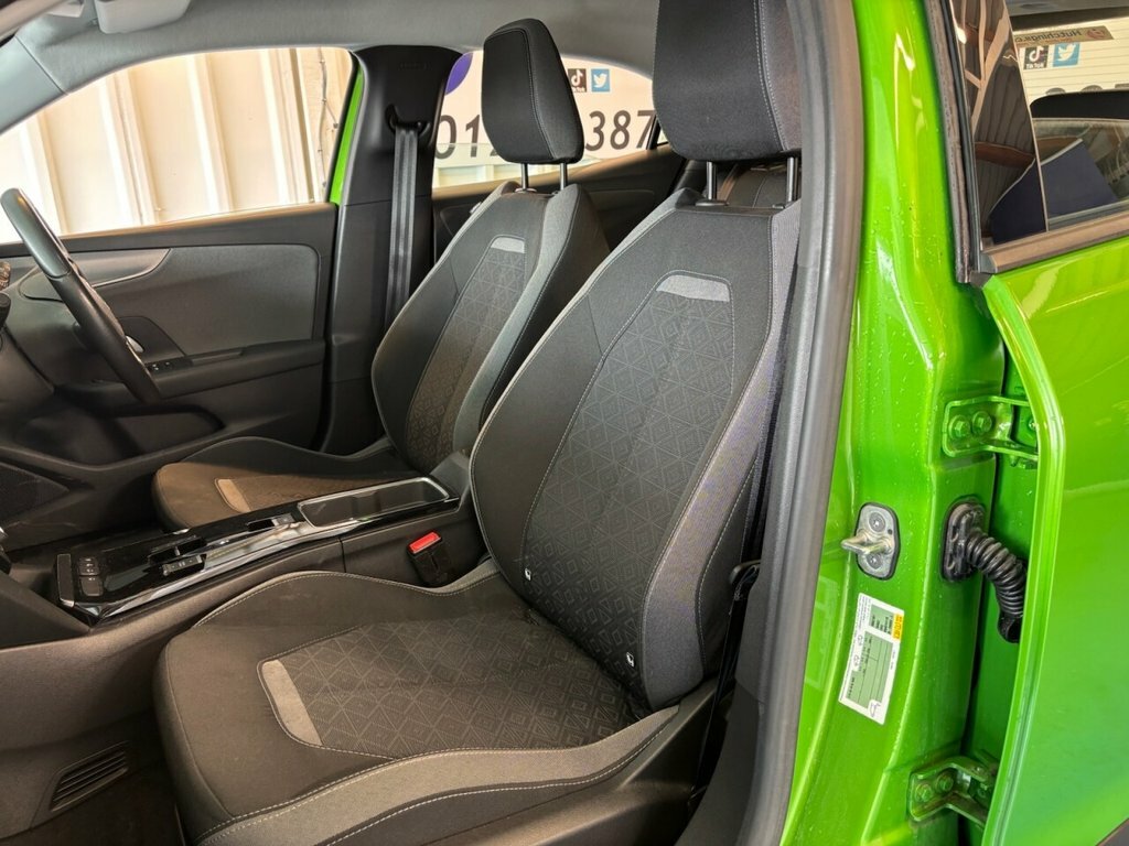 Vauxhall Mokka-e Suv CK22YRA Green #6