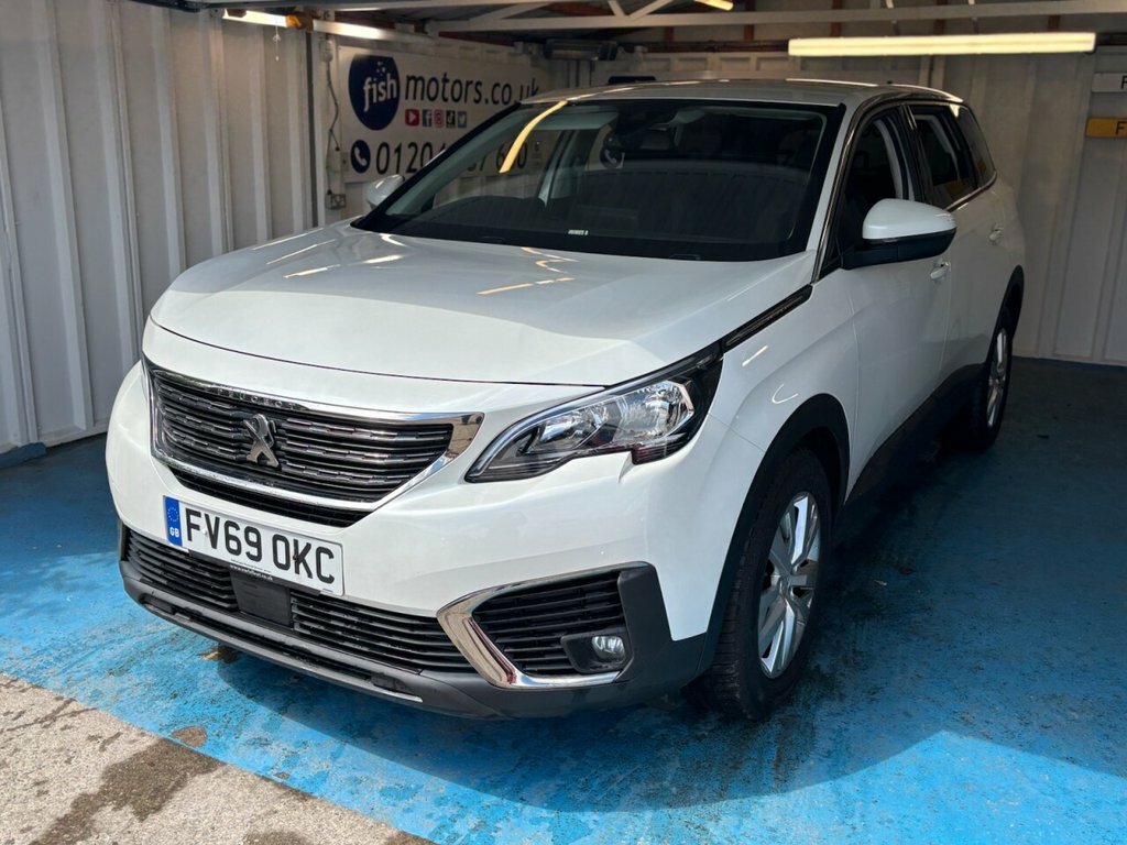 Peugeot 5008 1.2L Active White