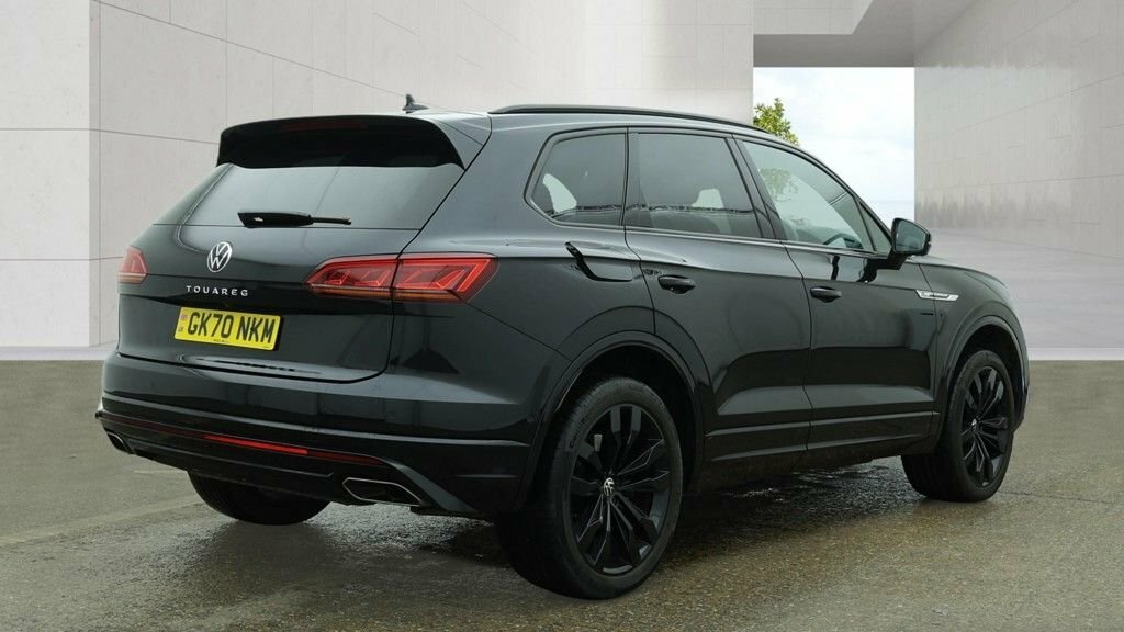 Volkswagen Touareg 3L Black Edition Black #5