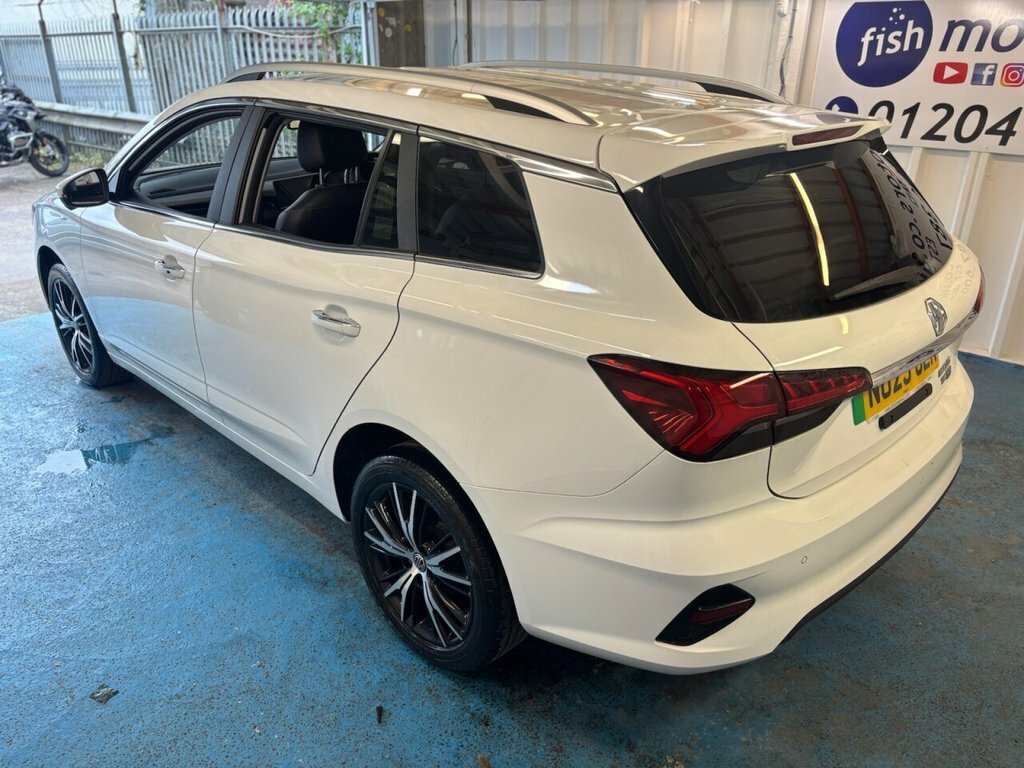 MG MG5 5 Trophy NU23ULK White #6