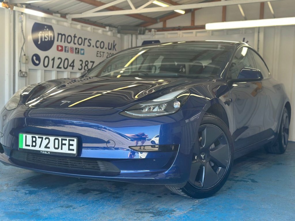 Tesla Model 3 Saloon LB72OFE Blue #4
