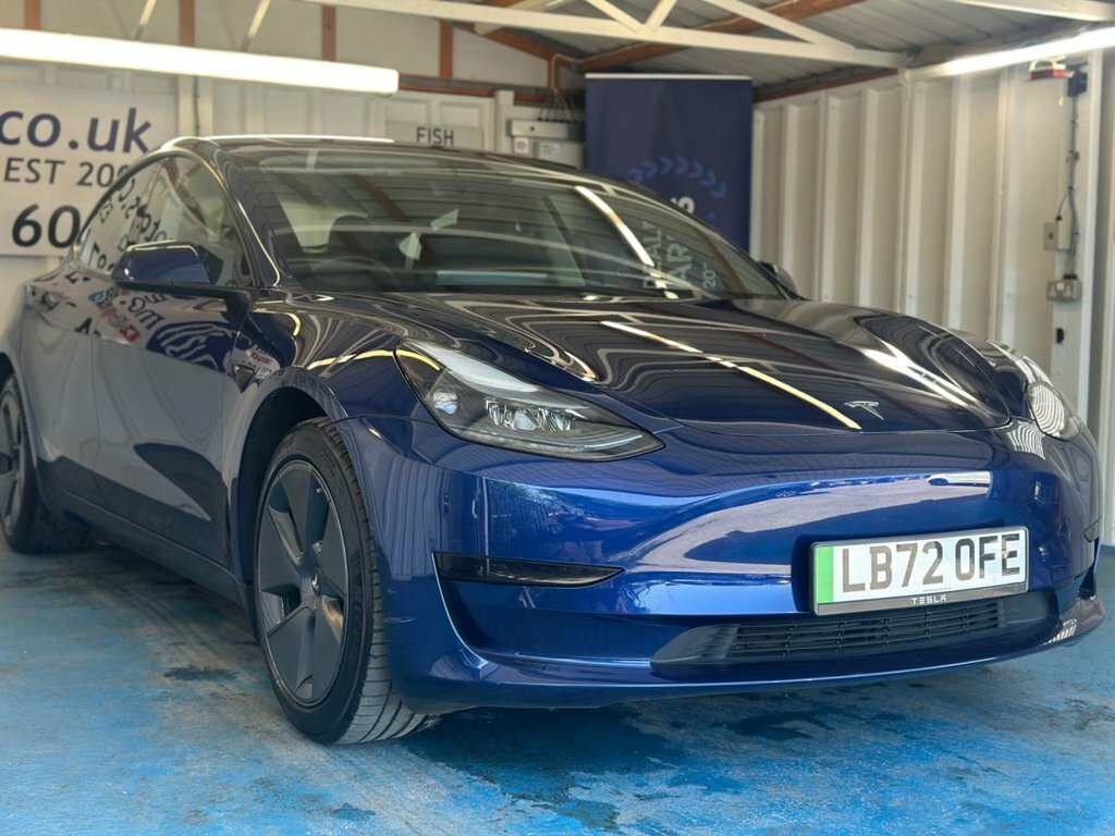 Tesla Model 3 Saloon LB72OFE Blue #3