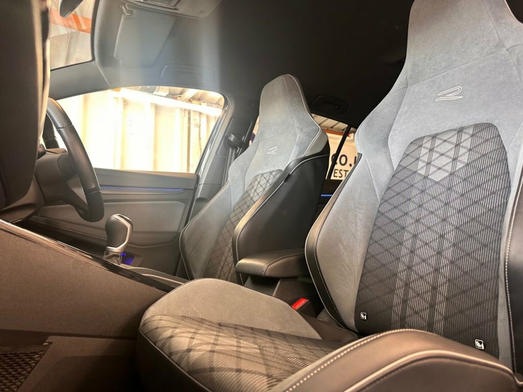Volkswagen Golf 1.5L R-line GJ24UBN Grey #4