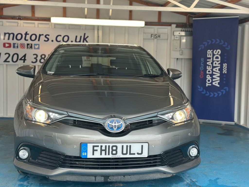 Toyota Auris 1.8L Icon FH18ULJ Brown #3