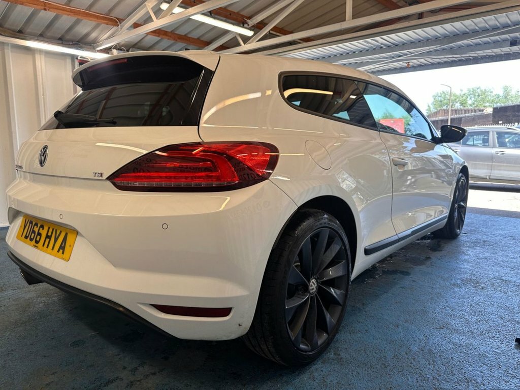 Volkswagen Scirocco 1.4L Gt YD66HYA White #4