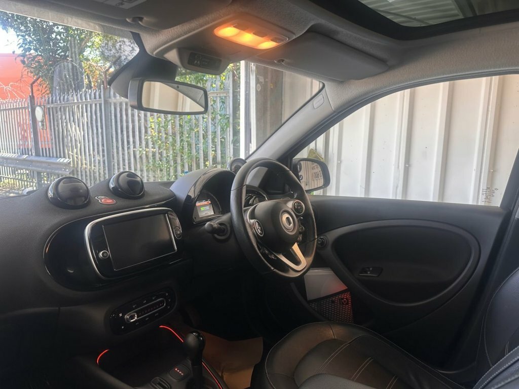 Smart Forfour Hatchback OE21LSO Black #2