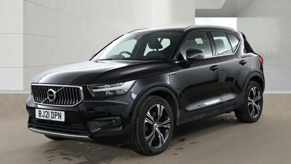 Volvo XC40 1.5L Inscription Pro BJ21DPN Black #3