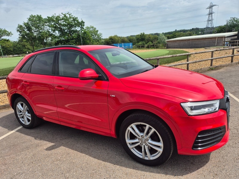 Audi Q3 1.4 Tfsi Cod S VO15KOU Red #4