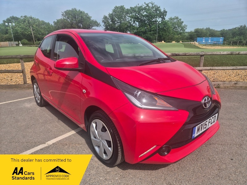 Toyota Aygo 1.0 Vvt-i X-play Euro Red
