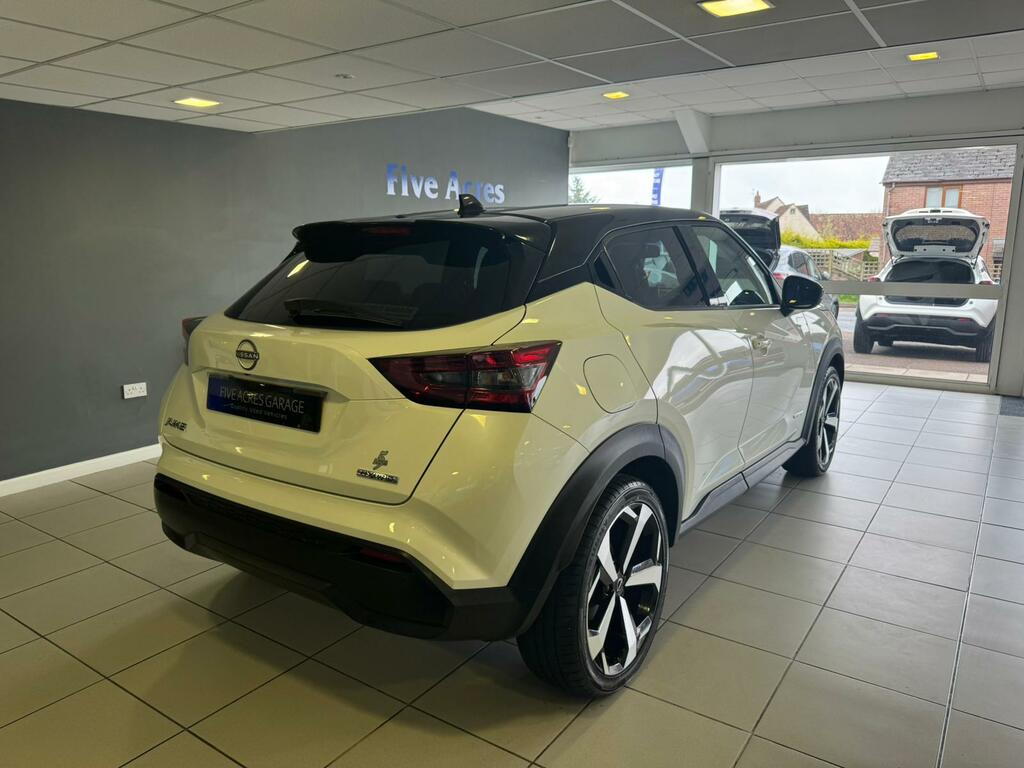 Nissan Juke Suv SW72OXC White #4