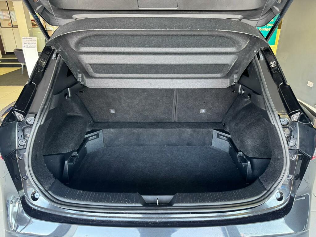 Nissan Qashqai Suv EY72CYP Black #6