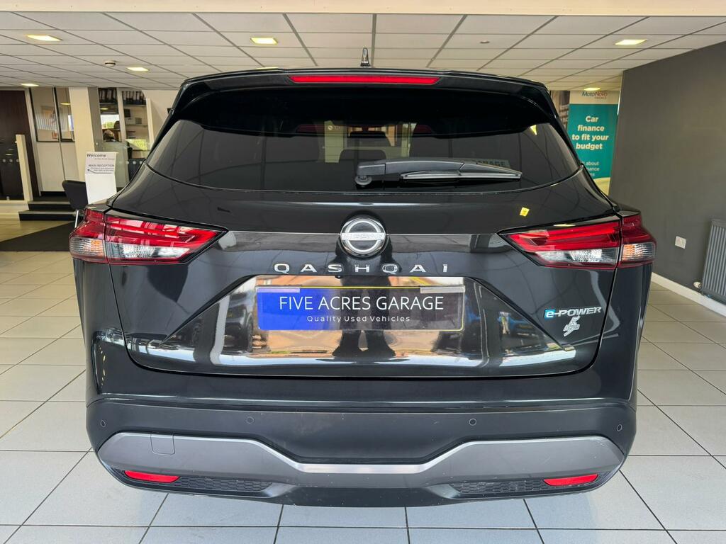Nissan Qashqai Suv EY72CYP Black #5