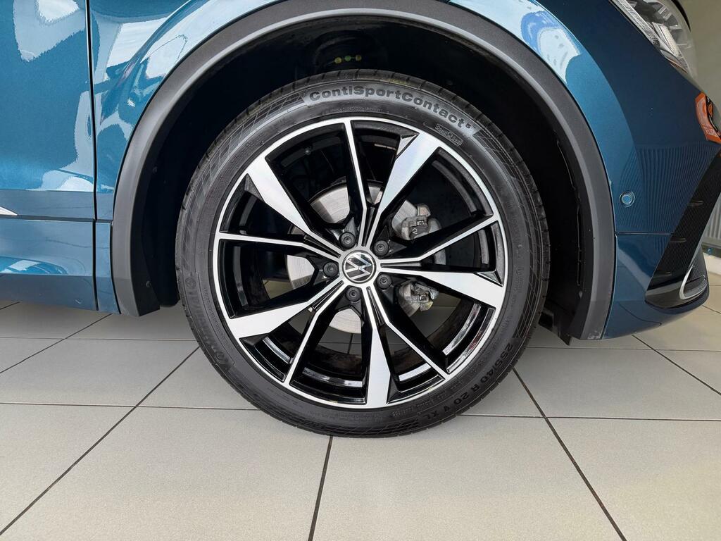 Volkswagen Tiguan Suv PL72WYR Blue #2