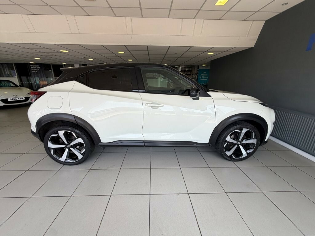 Nissan Juke Suv PF21CYJ White #3