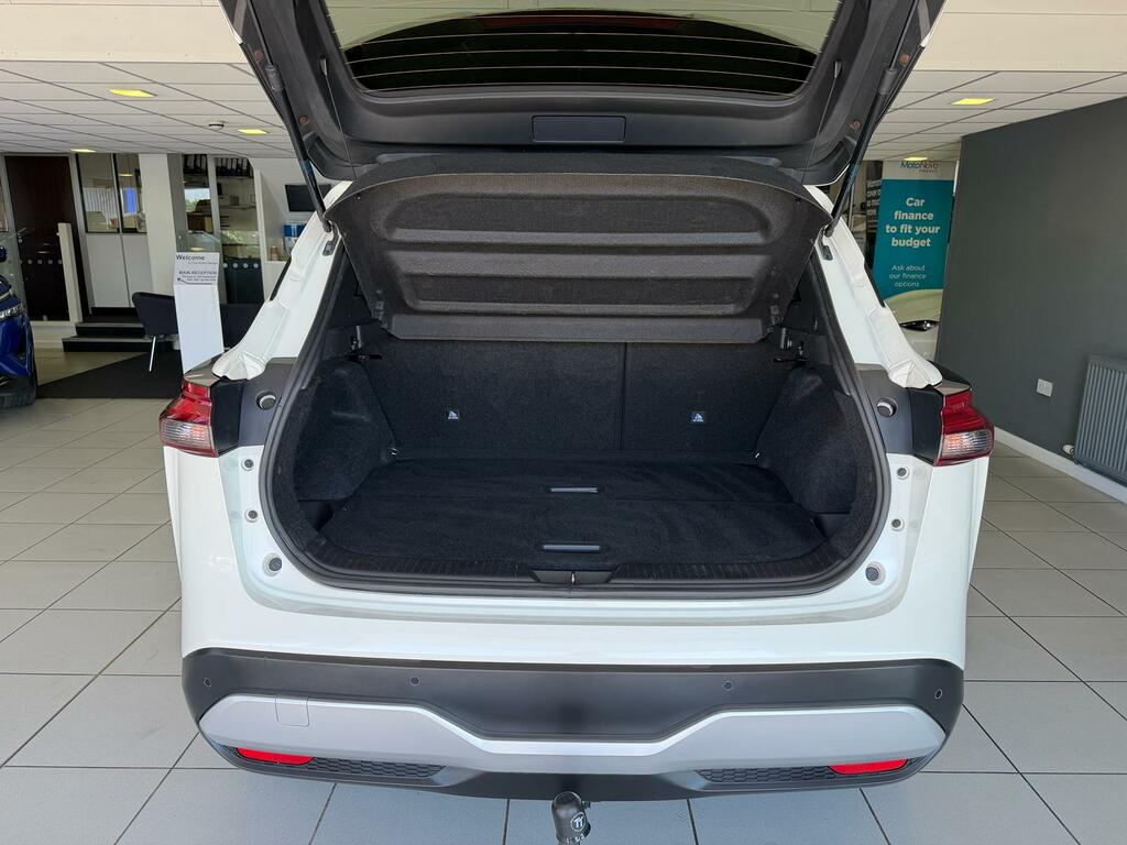 Nissan Qashqai Suv WP71RTX White #6