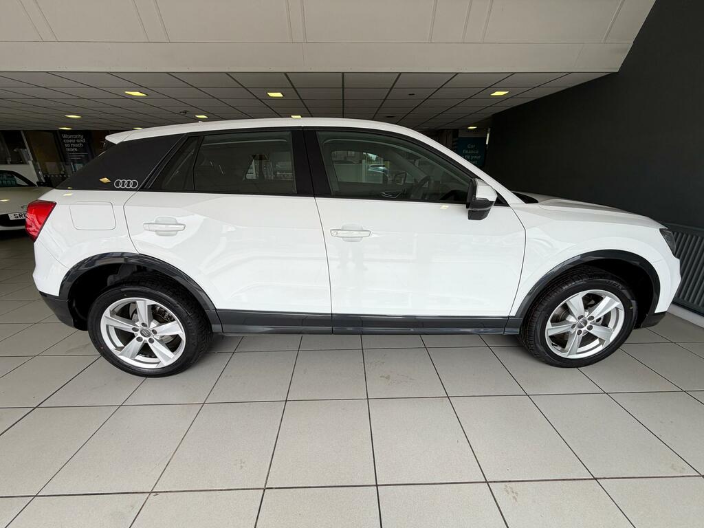 Audi Q2 Q2 Sport Tfsi White #3