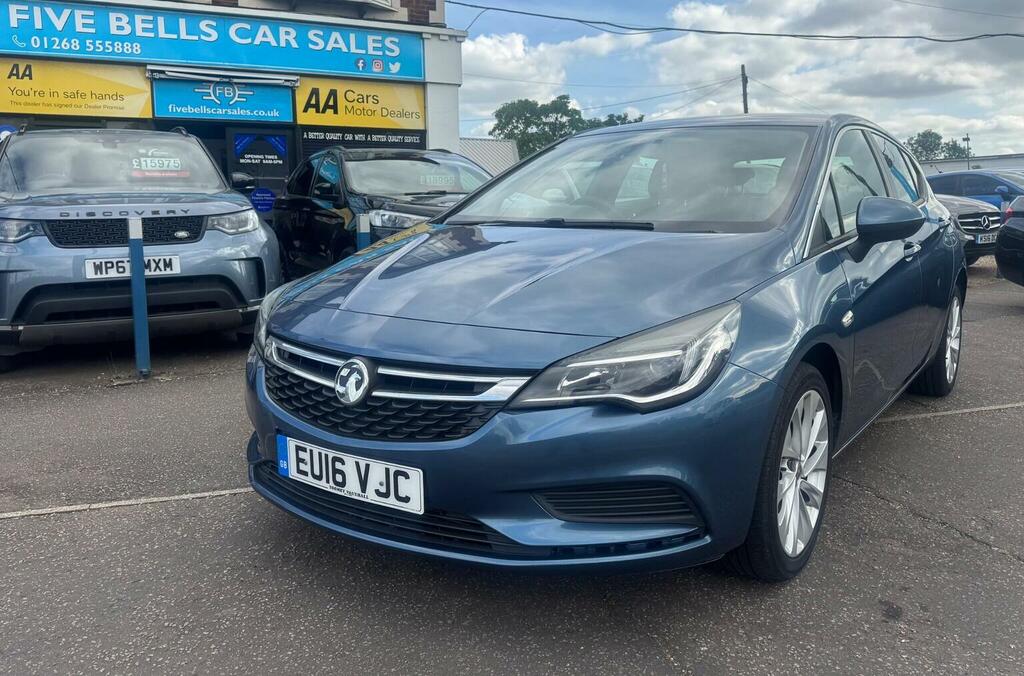 Vauxhall Astra Hatchback 1.6 Cdti Ecotec Blueinjection Tech Line Blue