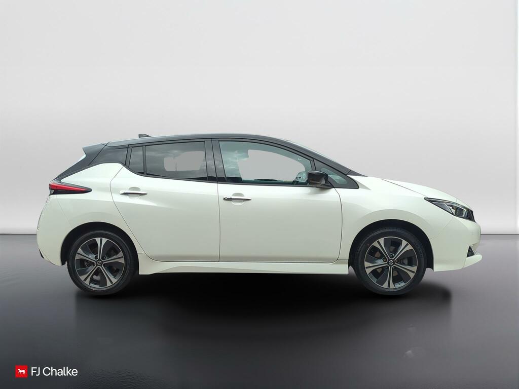 Nissan Leaf 62Kwh E Tekna DY22GZF White #2