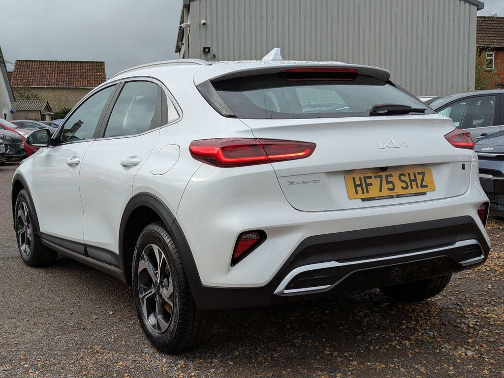 Kia Xceed 1.0 T-gdi Mhev Pure Dct Euro 6 Ss HF75SHZ White #4