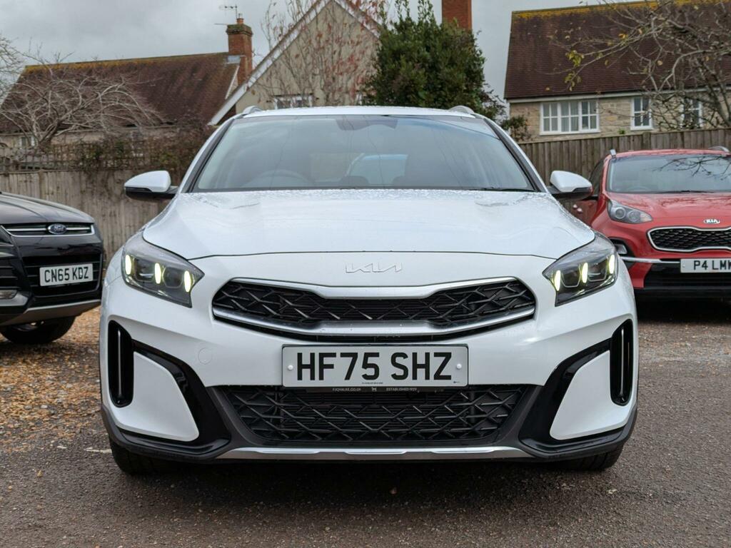 Kia Xceed 1.0 T-gdi Mhev Pure Dct Euro 6 Ss HF75SHZ White #2