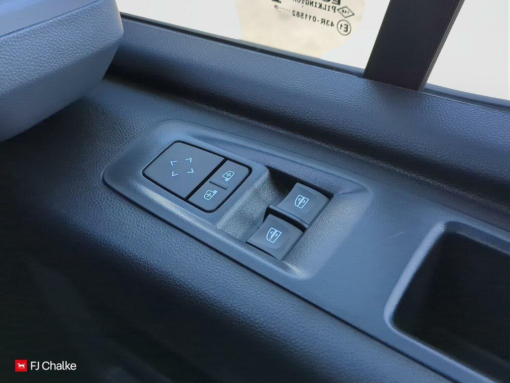 Nissan InterStar   #22