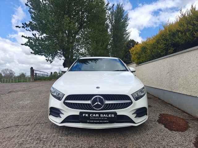Mercedes-Benz A Class 1.5 A180d Amg Line Hatchback 7G-dct Eur SC68VKU White #2